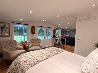 Oak View Lodge: Cosy, Countryside Retreat - 5