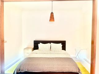Luxury rooms in central Lisbon next station Odivelas - 2
