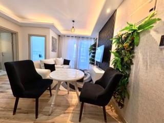 Modern Luxury 1BR - 0