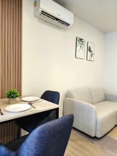 Cozy Minimalist room - 5