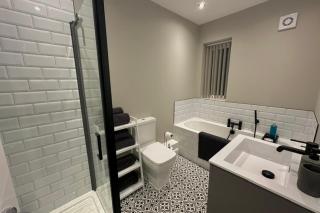 Beautiful Cosy Yorkshire Home - Newly Refurbished - 8