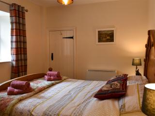 Coach House Cottage - 1