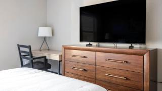 Landing Beautiful 2BD Gym Clubhouse - 3