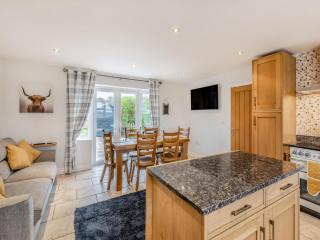 Nurseries Cottage - 2