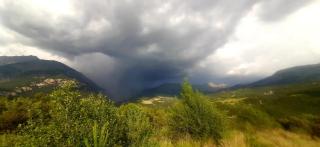 Joli appartement avec superbe extérieur - 5