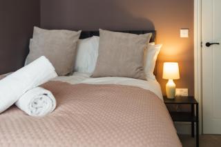 Hendford Heights - Modern & Central Apartments, Parking, Self Catering - 1