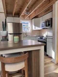 Modern Tiny Barn Urban Oasis in San Antonio - 2