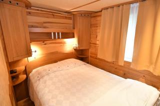 LA COMBE - Entre lacs et montagnes - 2