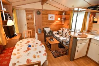 LA COMBE - Entre lacs et montagnes - 6