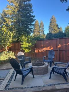 Contemporary, newly renovated and great location - 2