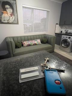 Marbella - Cozy studio in Heart of Table View - 6