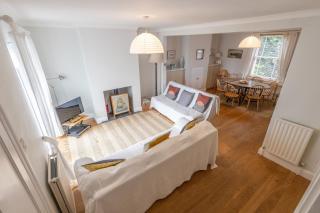 Little Mooring - Burton - 2