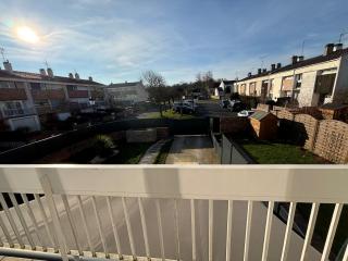 Evasion Verdoyante Vue sur jardin avec balcon et parking - 2