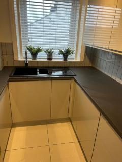 Cosy Apartment in Wallasey Village Near Liverpool - 2