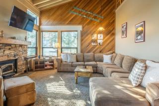 Updated1849 Townhome #611, Steps to Canyon Lodge 4 Bed/3BA, hot tubs, game rm, sauna! - 9