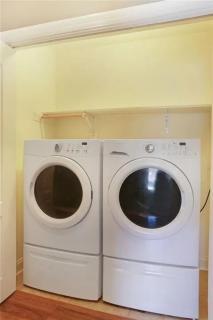 Gentilly Home with off street parking and jacuzzi style tub - 5