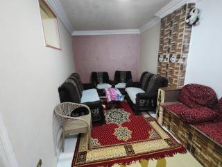 شقه مفروشه جميله جدا بموقع متميز 10 - 1