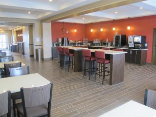 Best Western Plus Kindersley Hotel - Kindersley - 9