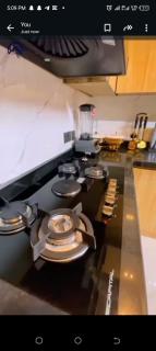 Ella's luxurious apt - 0