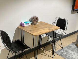 Studio with Private Entrance and Air Conditioning - 9