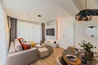 Nokturna Lyra Coresi Kasper Apartment with Parking - 7