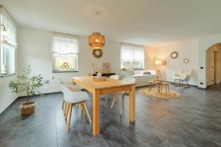 Charmantes Ferienhaus an der Mosel mit Garten, Weinbergblick & Privatparkplatz - 1