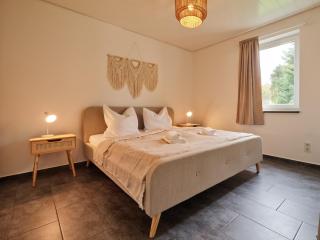 Charmantes Ferienhaus an der Mosel mit Garten, Weinbergblick & Privatparkplatz - 8