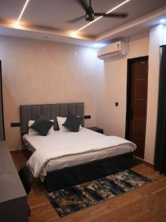 HomeGround Sector 89 -3 BHK Villa - 6