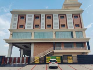 The Royal Pavilion Hotel - 0