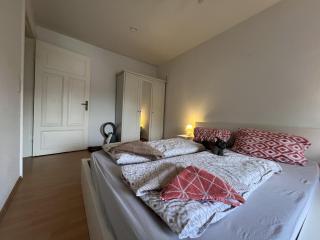 Familienfreundliche 3-Zimmer-Wohnung mit Balkon & Self-Check-in - 1