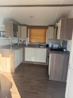 The Pearl Lodge & Hot Tub - 9