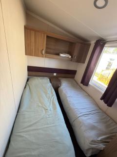 The Pearl Lodge & Hot Tub - 5