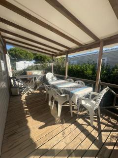 SERENITY 565 au Lac Des Rêves-camping 4 étoiles-mobil home 3ch-6pl-clim-sdb- wc séparé-au calme, belle vue sur le lac, sans vis à vis - 4