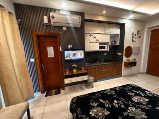 Bell Rooms Luxury studio Apartment - 1