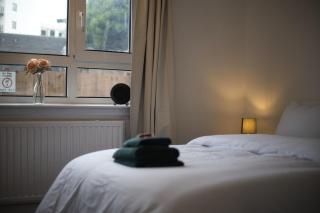 Stylish Stratford London E15 Stay Sleeps 4 Near Tube and City - 8