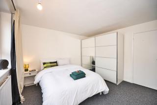 Stylish Stratford London E15 Stay Sleeps 4 Near Tube and City - 7