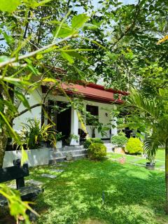 The Garden Grove Villa - 8