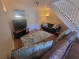 Cheerful two bedroom home in Dunfermline - 3
