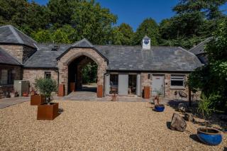 Goytre Hall Self Catering Guest Accommodation - 0