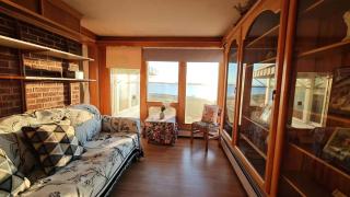 Kellys Point Bayfront Cozy Haven - 3