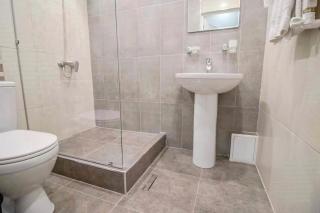 Superb Location-City Center Vibrant and Stylish 2Bedroon & 2Bathroom Apartment, Stunning View - 1