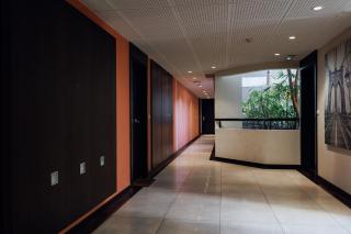 Studio Cannes Center - 6 min Palais of Festivals - 9