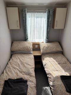 Oscars Inn, West Sands, Seal Bay Resort - 7