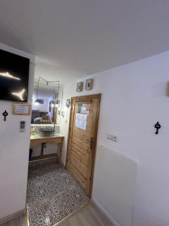 USHA Guest House - 3