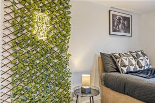 Nottingham Centre 2 Bed Easy Parking - 3