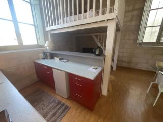 Yani - Grand studio intra-muros cadre exceptionnel - 8