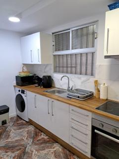 una habitación en un piso compartido - 0