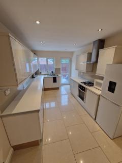 Sheldon Apartments BHX HS2 JLR NEC - 9