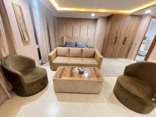 Modern Studio Apartment Great City View - 3