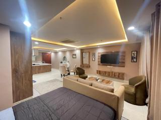 Modern Studio Apartment Great City View - 2